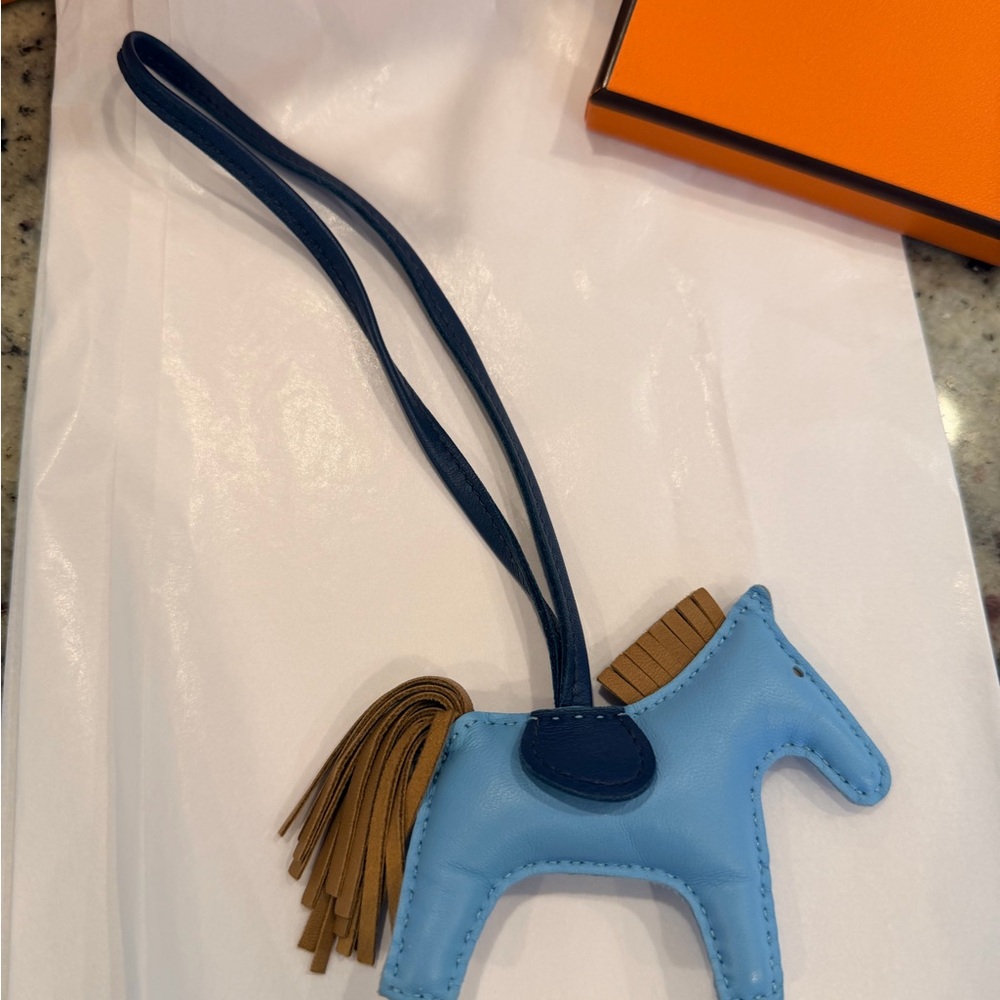 Hermes Milo Gri Gri Rodeo Bag Charm - Picture 7 of 12